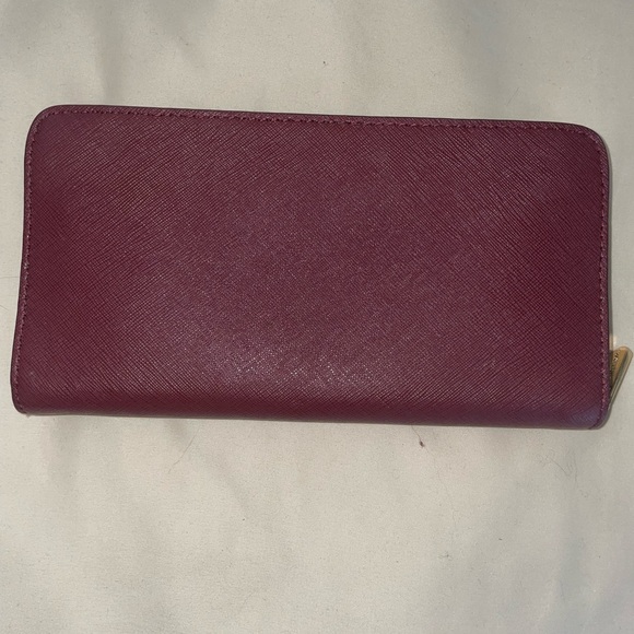Michael Kors Authentic Leather Wallet Burgandy - Picture 2 of 5